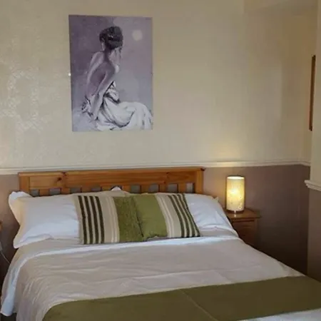 Πανσιόν Kimberley Seafront 4*
