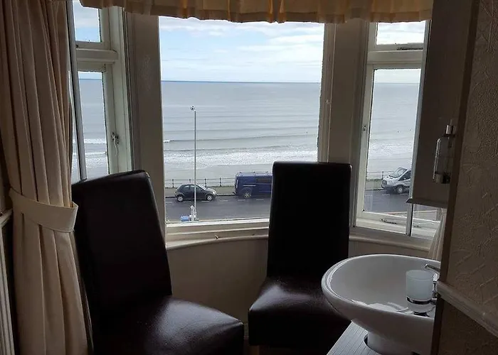 Kimberley Seafront Guest house 4*